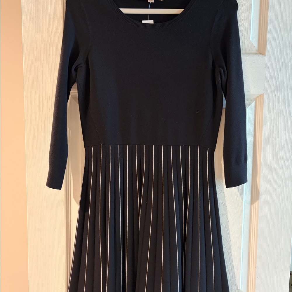 LOFT Black Ribbed Knit Top with Crew Neck